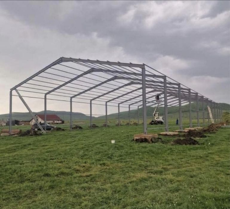 Vand orice dimensiune de hale structuri metalice 12mx30mx4m 14mx25mx4m