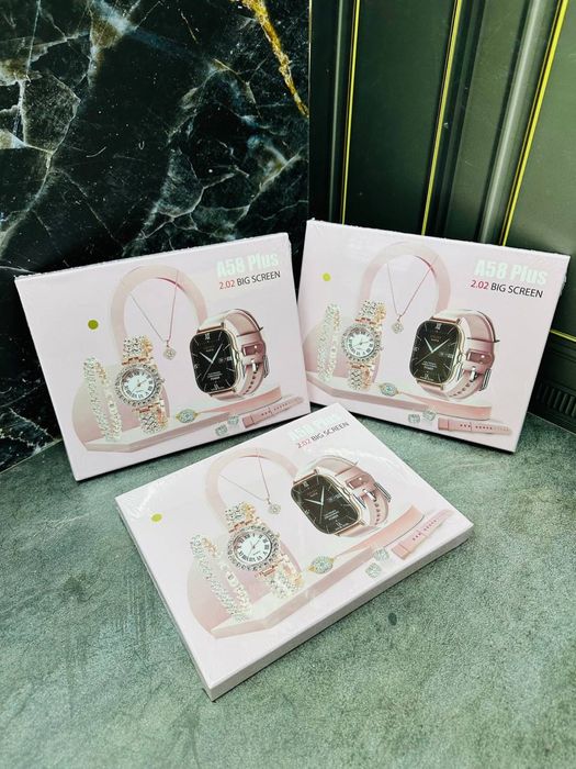 Комплект 3в1 для девушек — смарт‑часы, часы и браслет, выгодная цена!