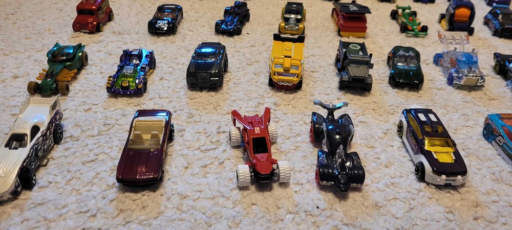 Hotwheels masini