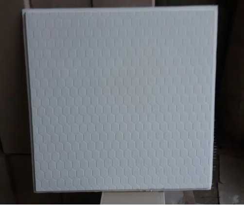 Армстронг Потолки, Armstrong