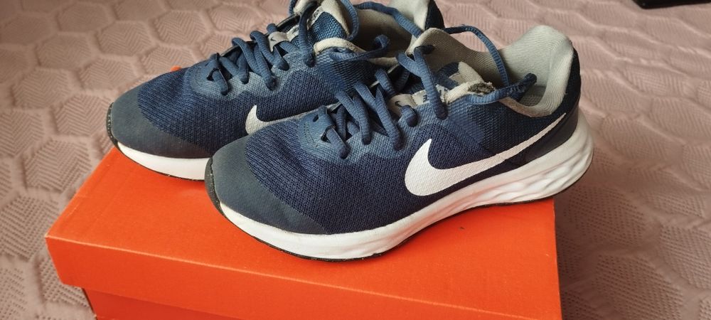 Маратонки Nike, момче