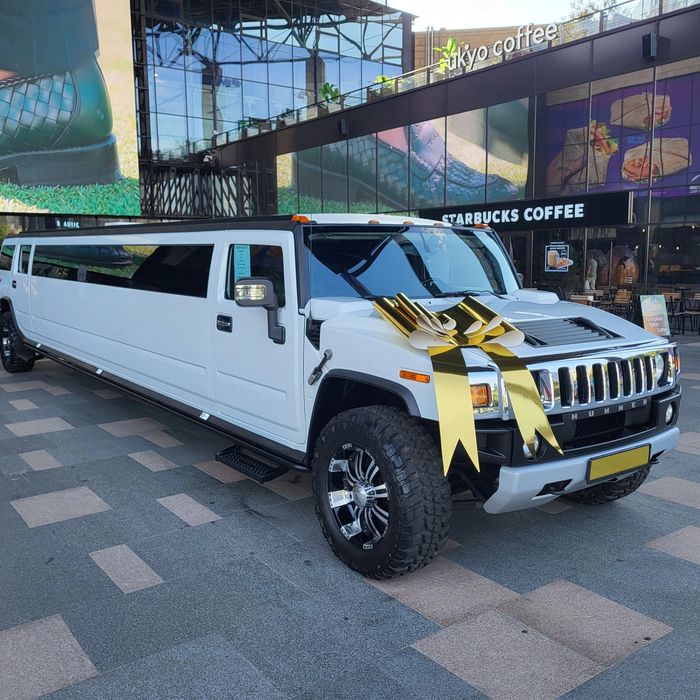 Hummer limuzina de inchiriat