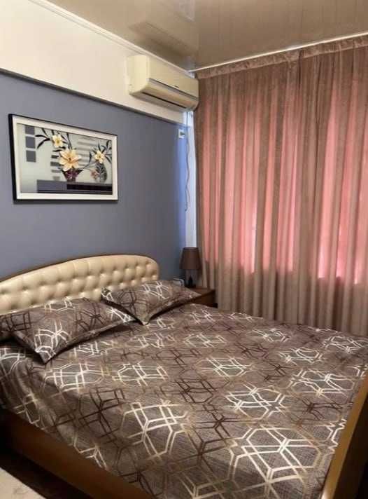 Срочно Продаю 2/2/4 Ц4 Алайский Рынок Метро Абдулла Кадыри