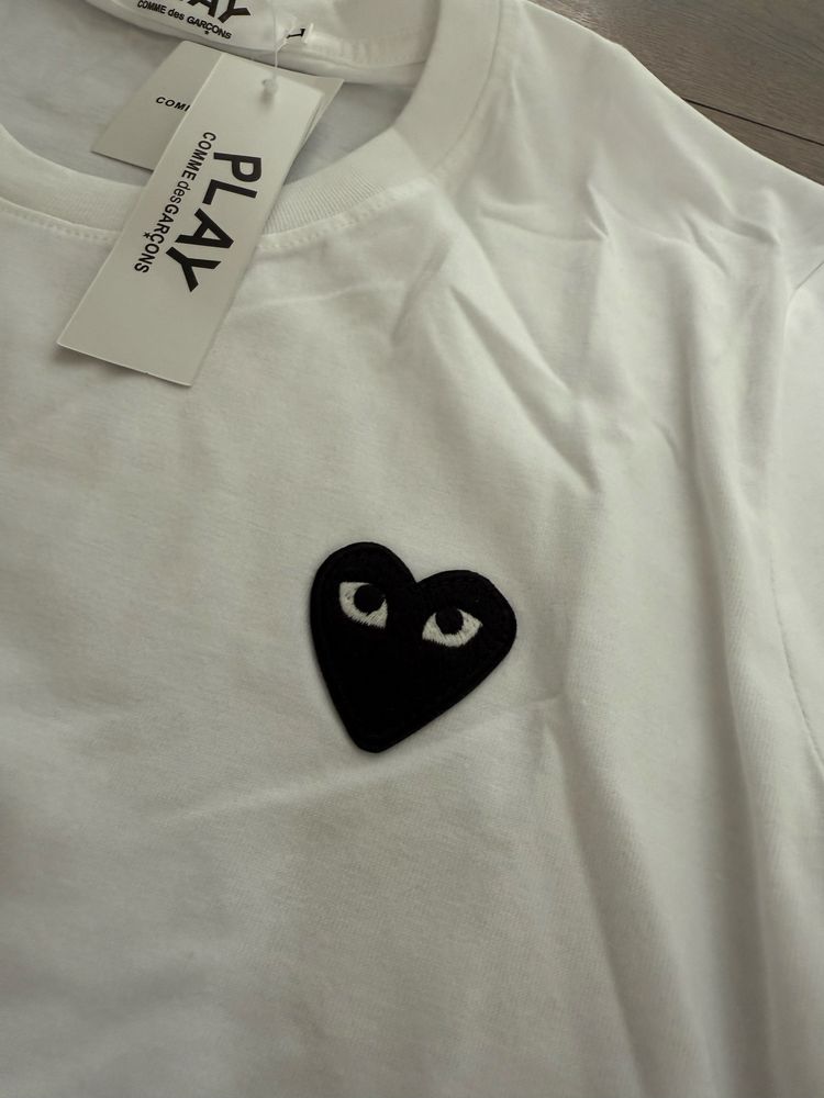 CDG black heart тениска