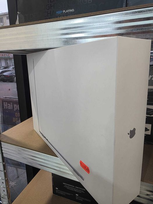 MacBook Air 13! Sigilat!