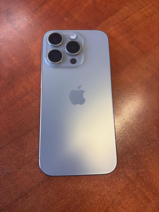 Iphone 15 pro 128 gb Natural Titanium