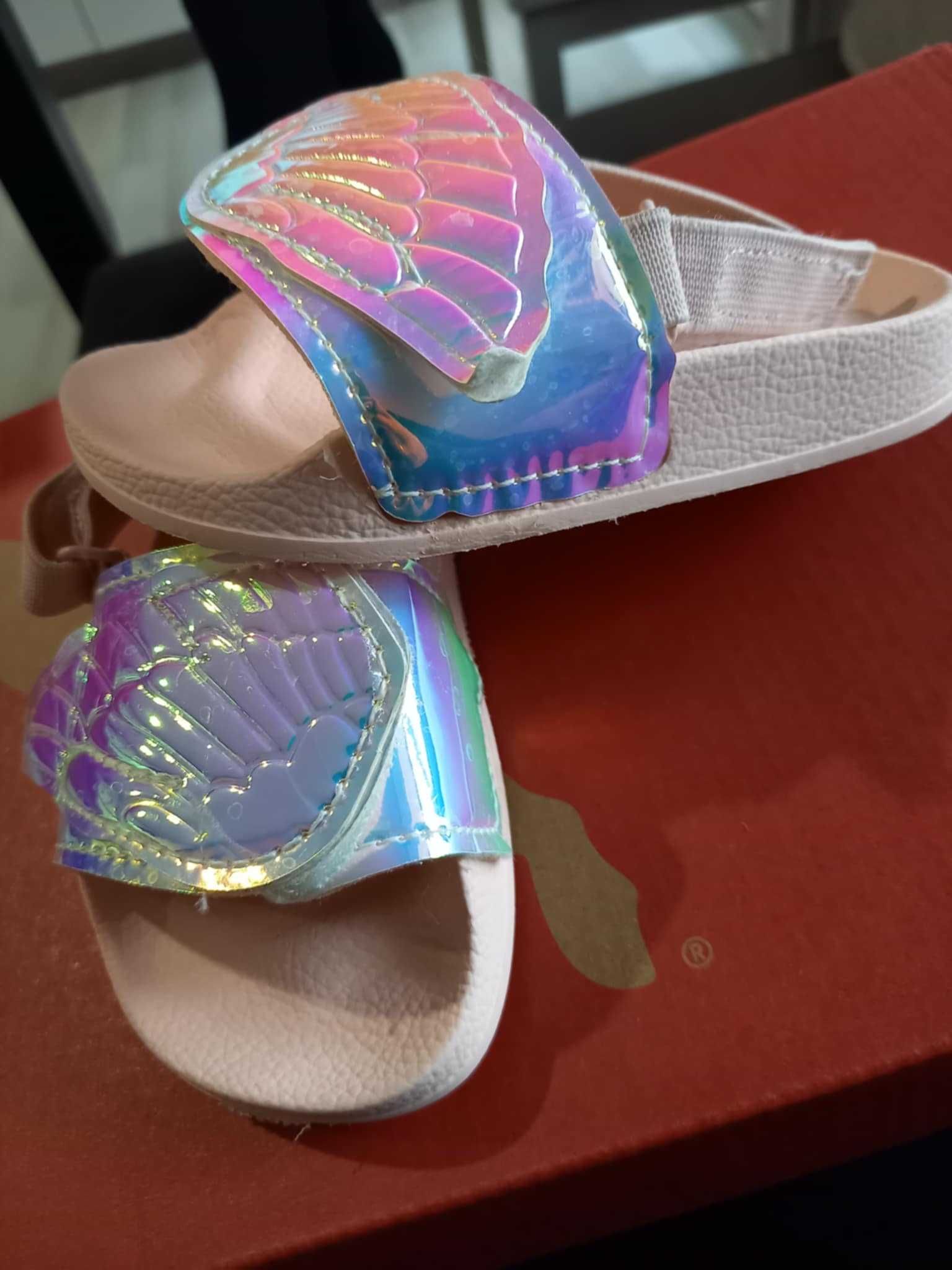 Детски сандали на NIKE