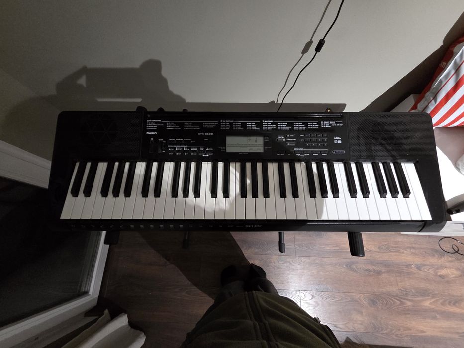 Пиано CASIO CKT-3500 със стойка
