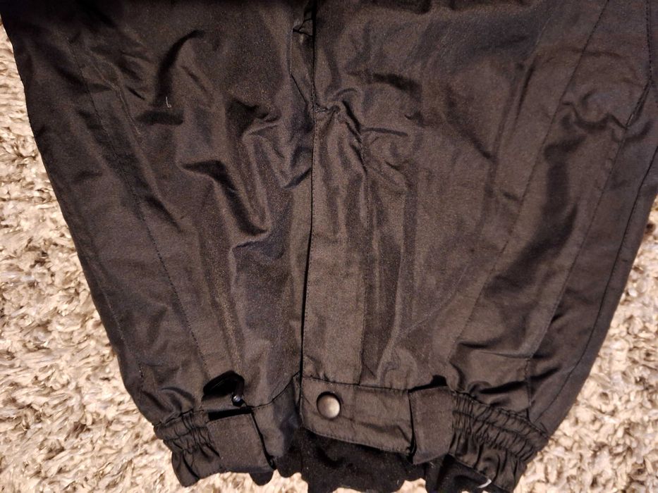 Pantalonii de iarna pt ski/săniuș, marimea   128