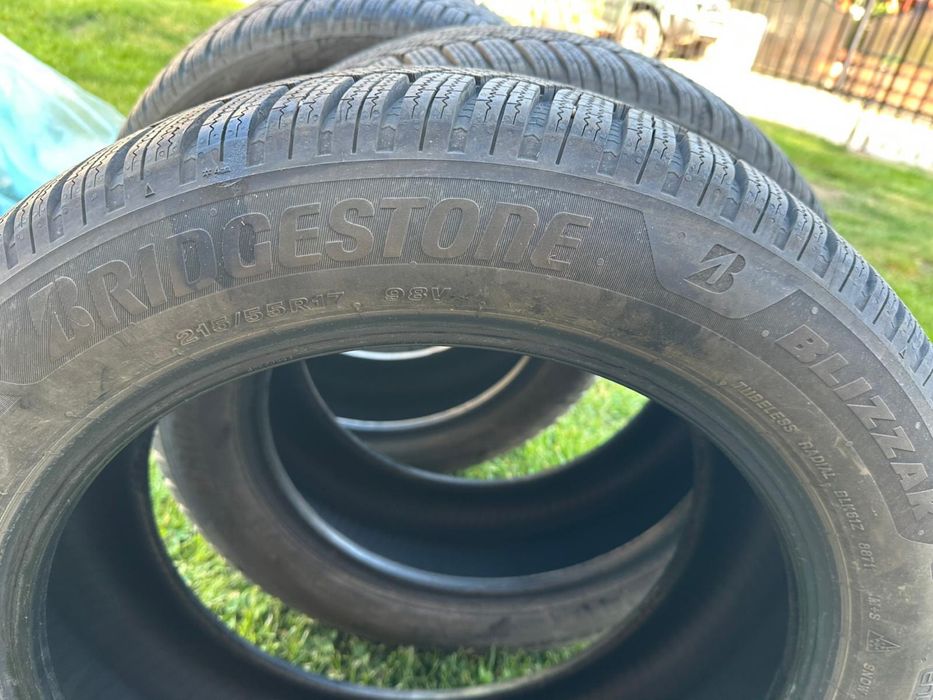 Cauciucuri Bridgestone 215/55 R 17 Iarna