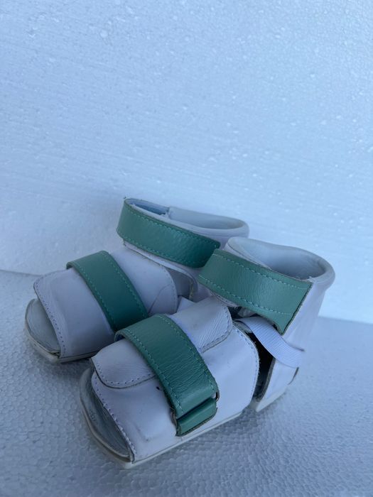 Ортопедични обувки Bebax