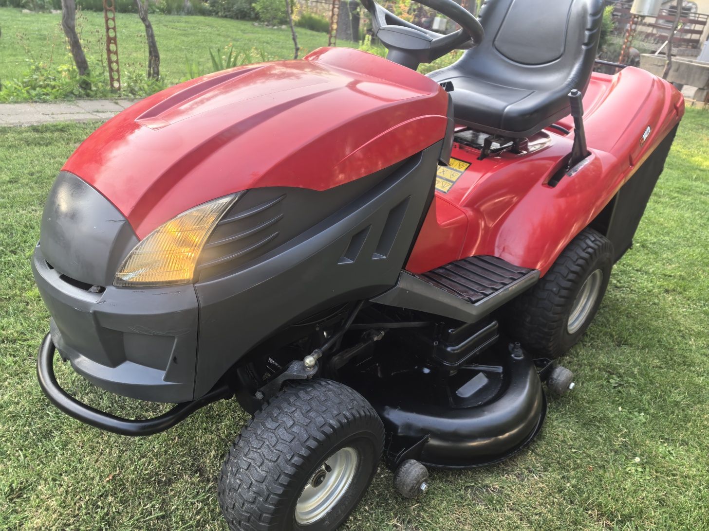 CASTEL GARDEN TCX 122 HYDRO Тракторна косачка Трактор 20 к.с