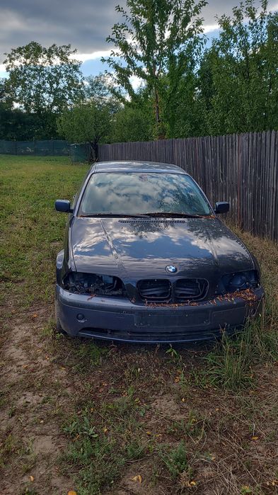 Dezmembrez bmw e46