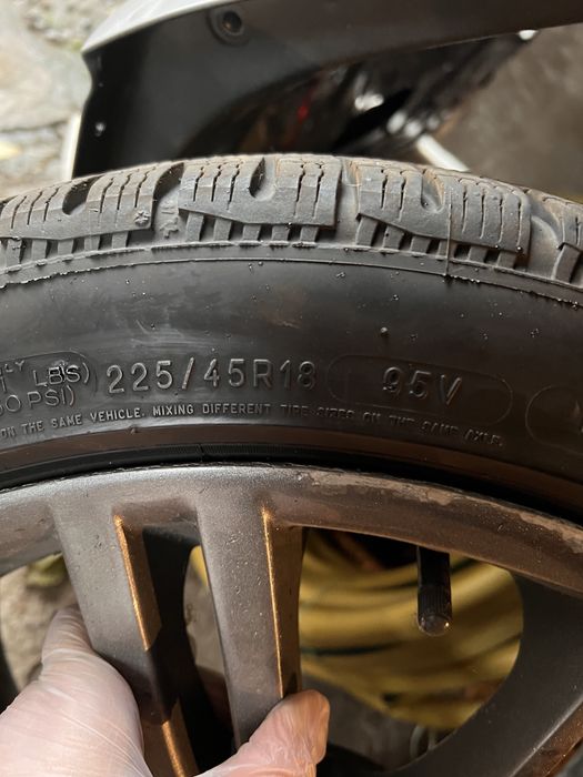 Michelin pilot alpin pa4 225/45/18