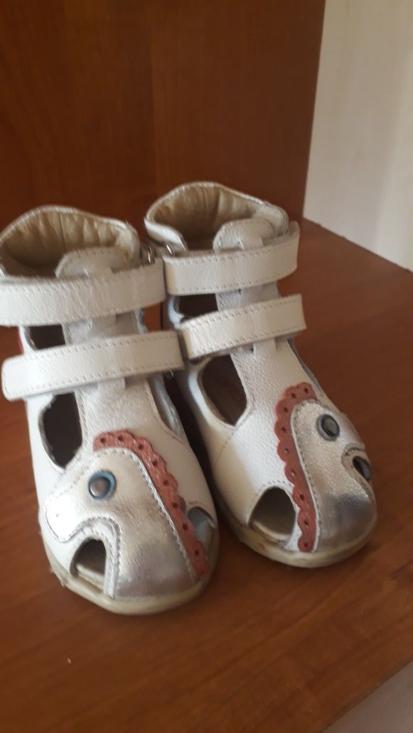 Ортопедические сандали 19 размер фирма ОРТО-МОДА