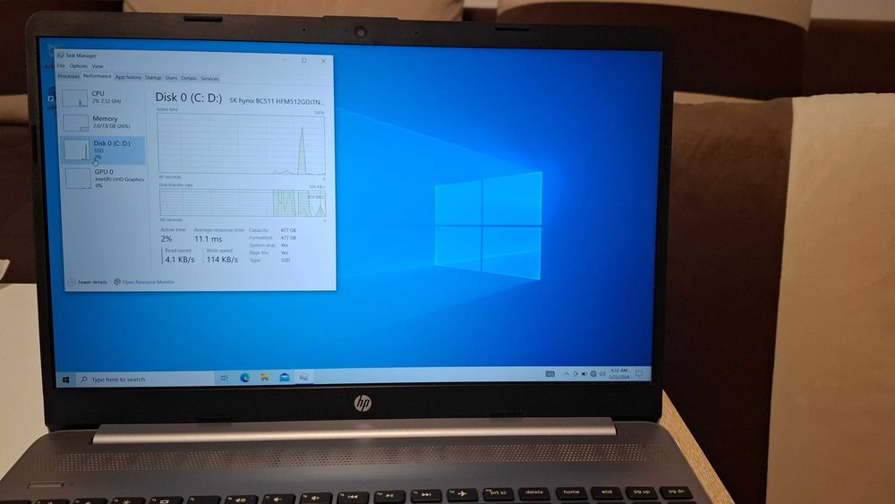 Laptop HP i5-1035G1 • 8GB RAM • 512GB SSD – Stare foarte bună