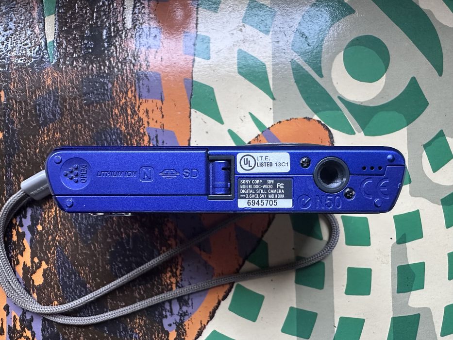 Sony Cybershot DSC W530 carl zeiss tessar vario