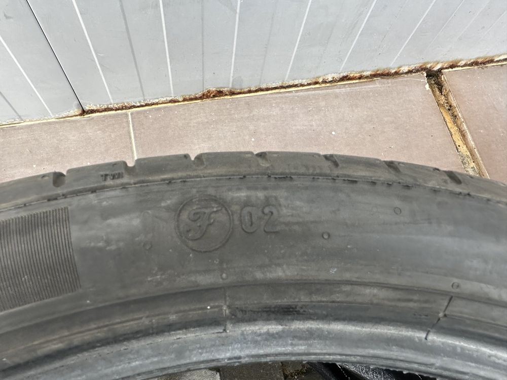 2бр летни гуми Pirelli PZ4 305/30/20