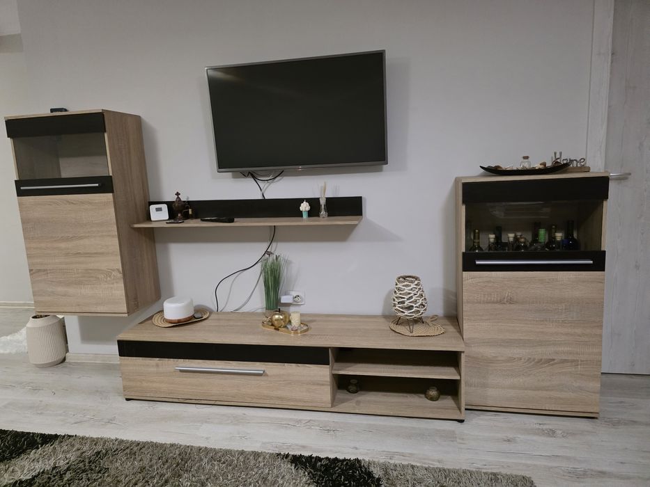 Vând URGENT mobila living