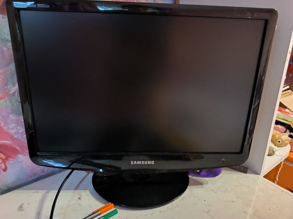 Монитор Samsung SyncMaster 2032BW