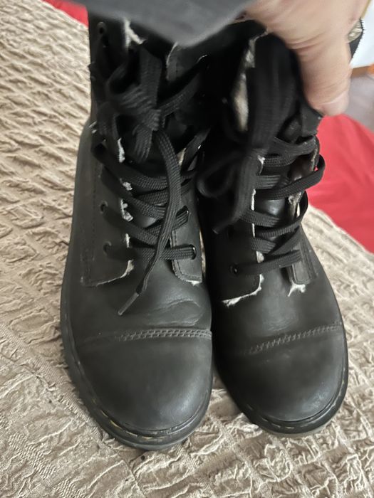 Bocanci dr martens imblaniti