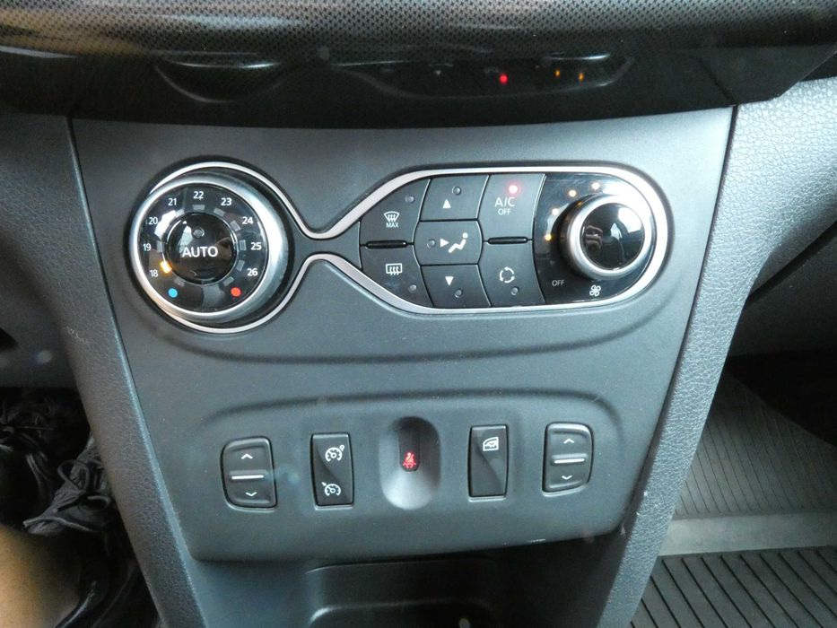 Dacia Logan Stepway / navi/camera/pilot/3 unitati