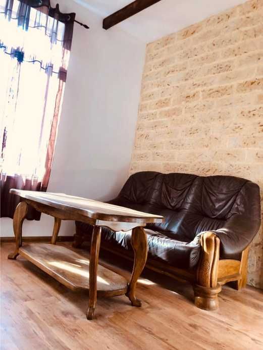 Продава се Тристаен апартамент в София, Център - 86 кв.м за 2326 €/кв.м - Снимка #2