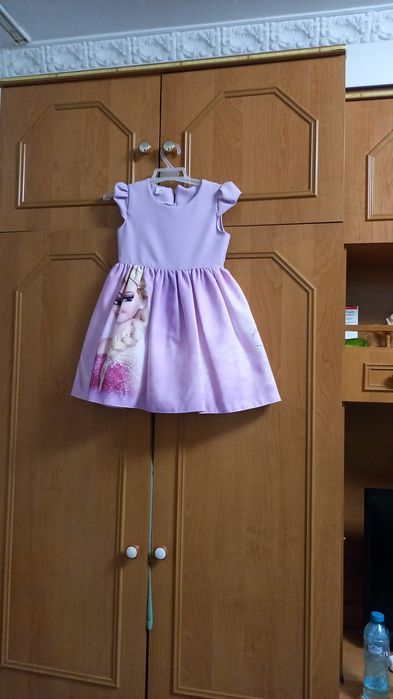 Vând rochie stare buna vârsta 3 ani preț fix