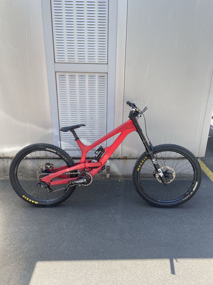 YT Tues CF Pro 2019