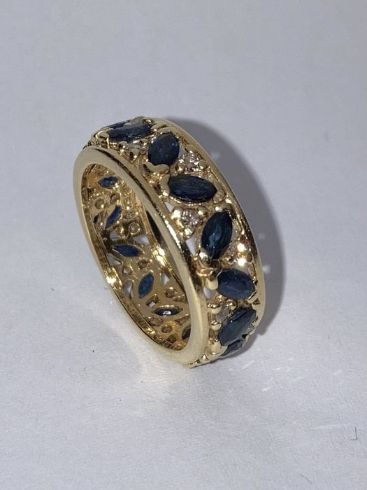 Inel aur 18kt.cu safire si diamante
