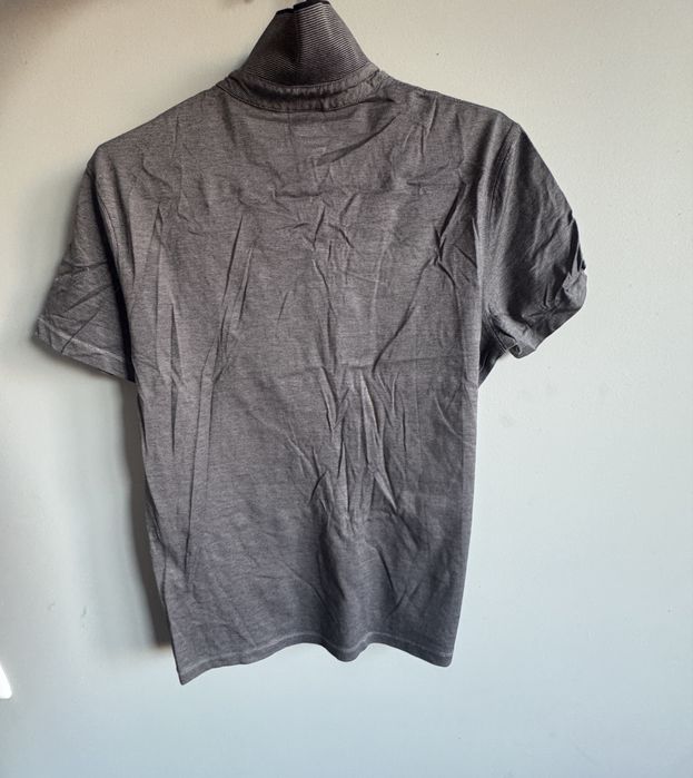 Сиви тениски boss размер S