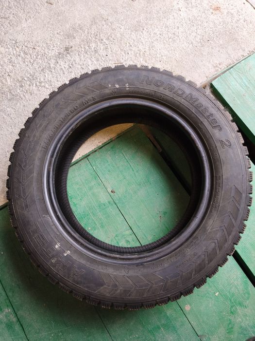 Продам зимнюю резину 185/65 R15 accent/rio