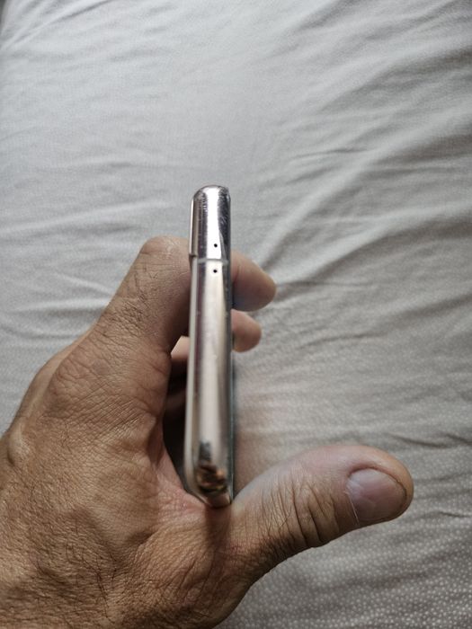 Samsung S21 Pink 128 Gb functioneaza perfect Liber de retea