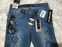 Нарядные джинсы женские украшенные жемчугом USA