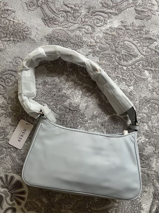 Сумка Guess