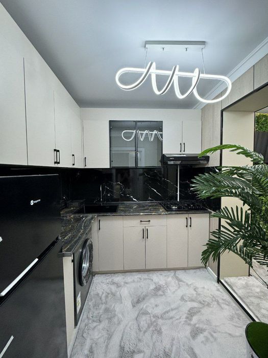 Квартира продаётся ул Мукимий метро Хамза Новза 2в3/3/4 кирпич евро ре