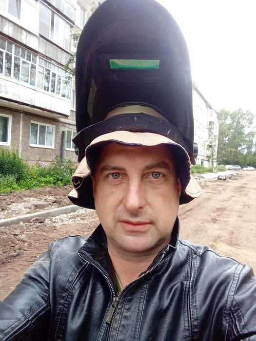 Сварщик сварка труб сварочные работы Услуги сварщика Срочный вызов