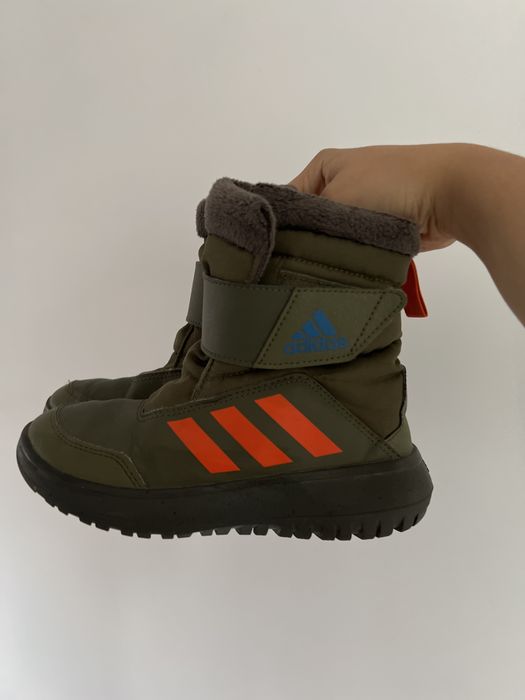 Adidas три чифта ботуши