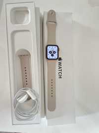 Apple Watch SE 40мм