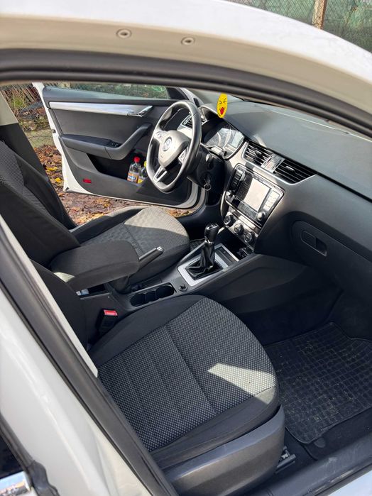 Продавам Skoda Oktavia