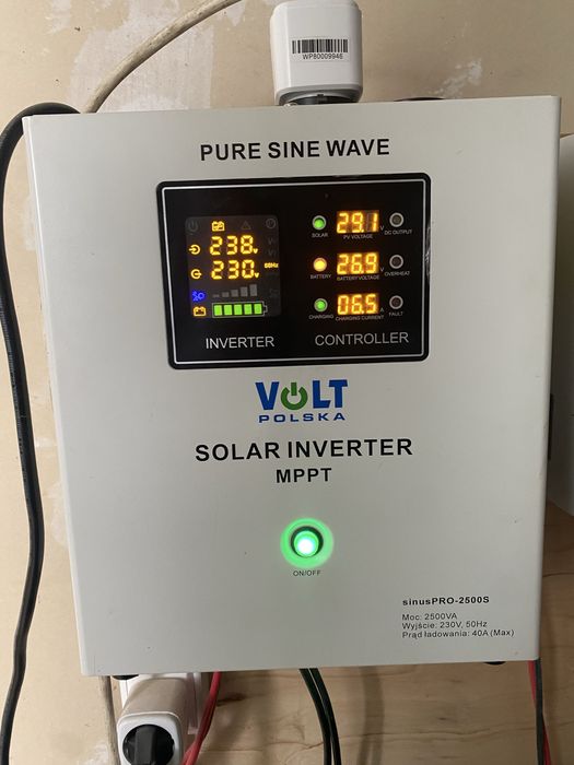 Volt Invertor 2500w