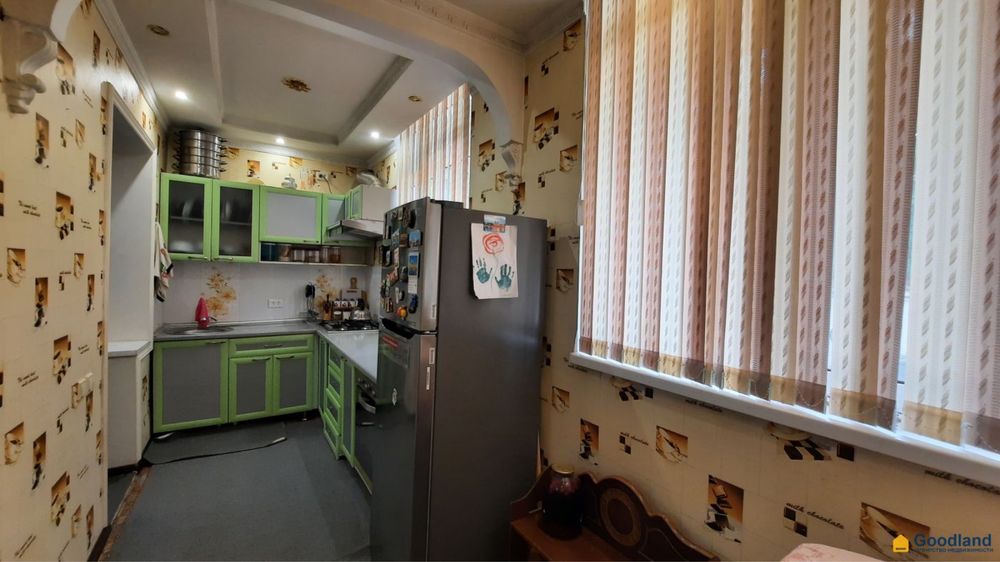 Продаётся 3-комнатная квартира рядом с аэропортом (олтинводий)