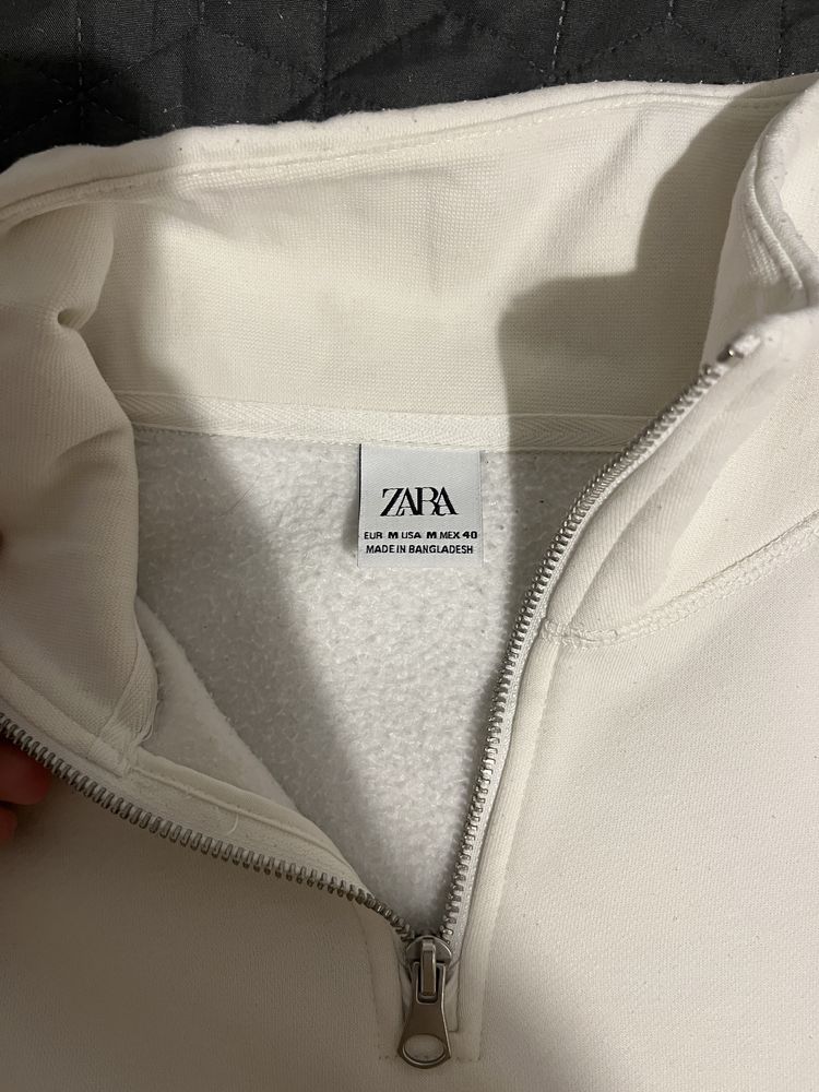 Блуза Zara с цип и яка М