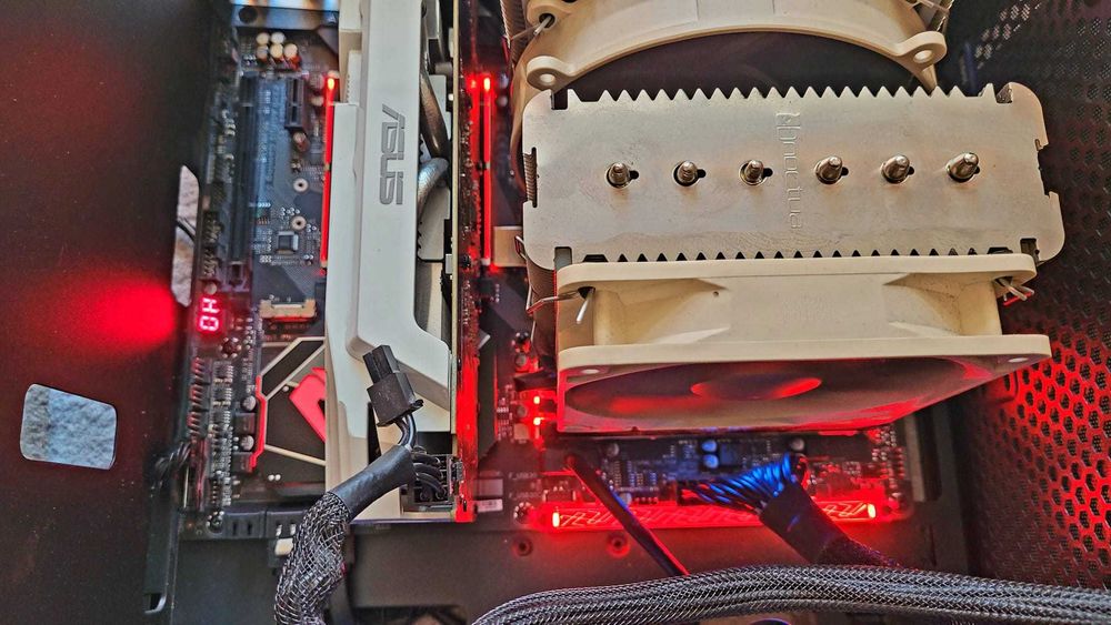 Placa de baza GIGABYTE Z370 AORUS Gaming 5 LGA 1151 deosebita