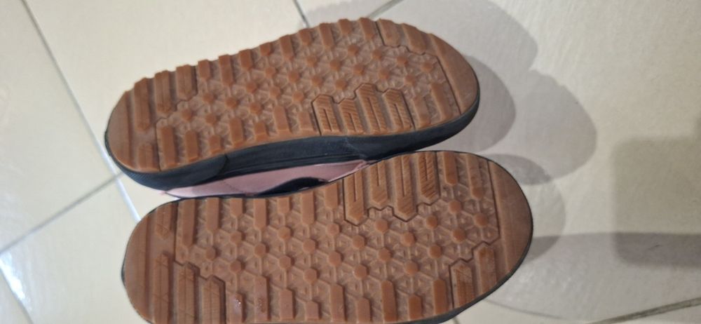 Високи пролетни кецове на Vans