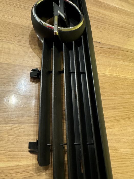 Решетка за Opel Vectra B