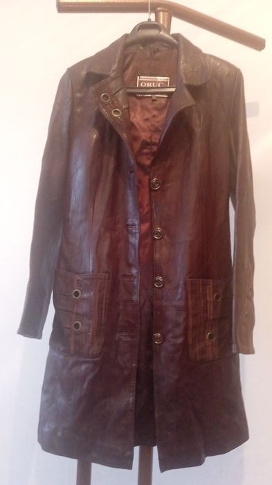 Кожанная куртка в хорошем состоянии