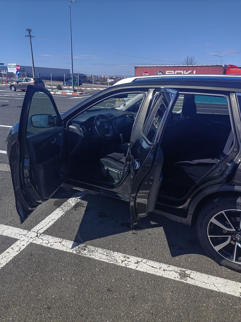 Nissan x-trail 2015
