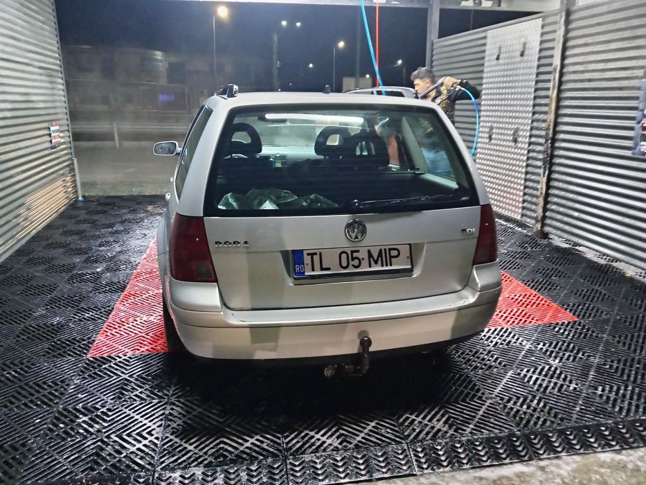 Vând Volkswagen bora