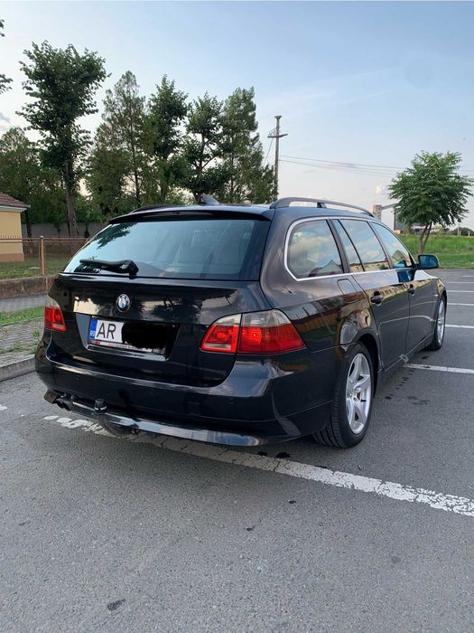 Anunt BMW E61 525d 177cp Seria 5 Dotat Mega FULL Distributie in fata